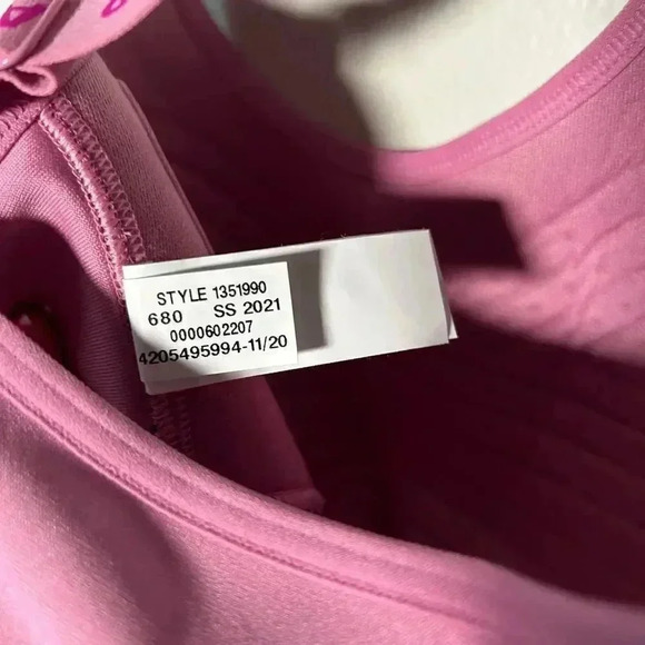 NWOT Under Armour W Infinity Mid Bra Small/medium - Picture 6 of 7